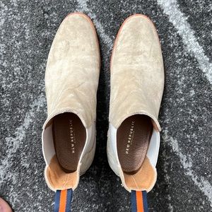 New republic tan suede Chelsea boots.